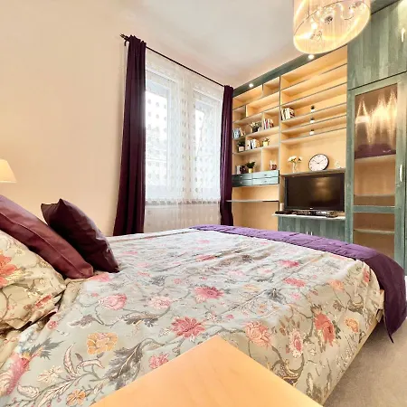 Apartment Pilvax